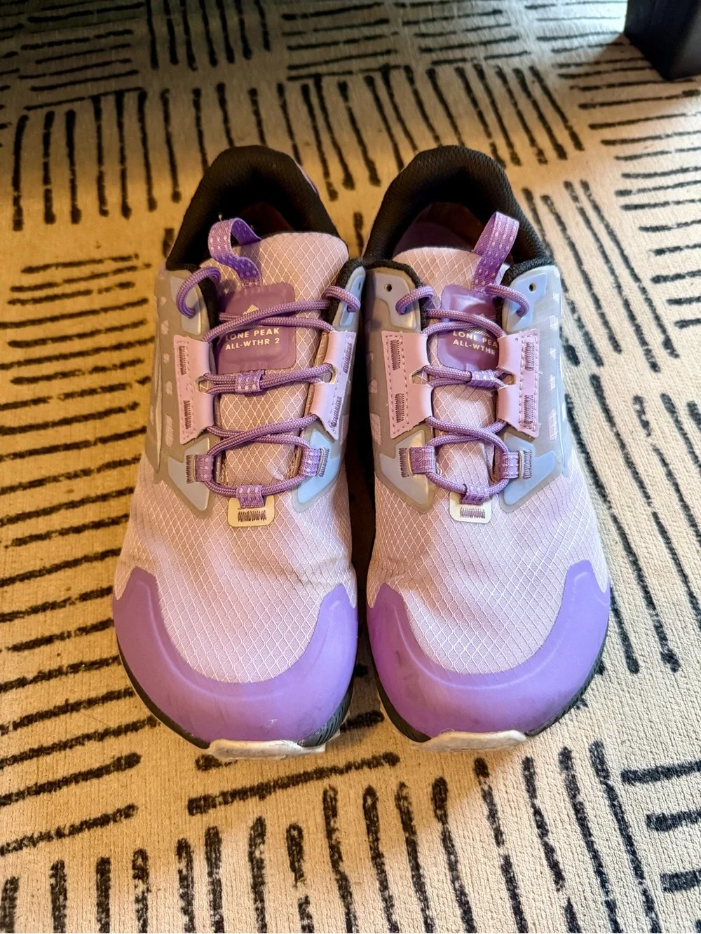 ALTRA WOMEN'S LONE PEAK ALL-WTHR LOW 2 - Lavender and Purple